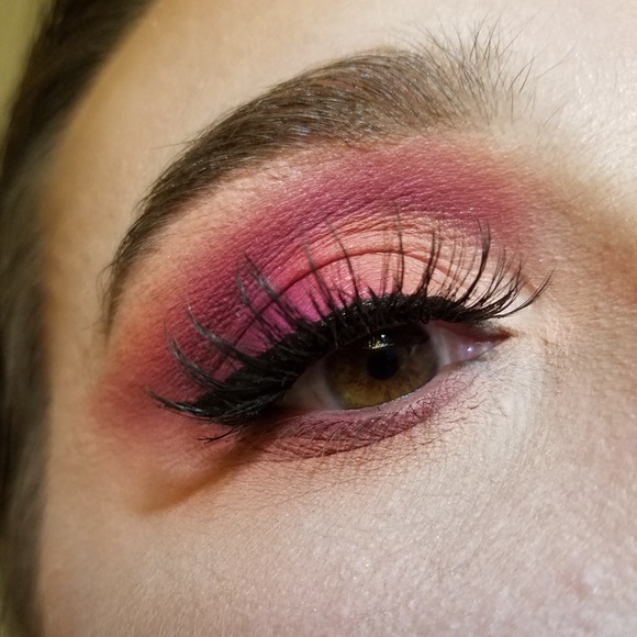 Meet your Posher, Fiona - Picture 8 of 16